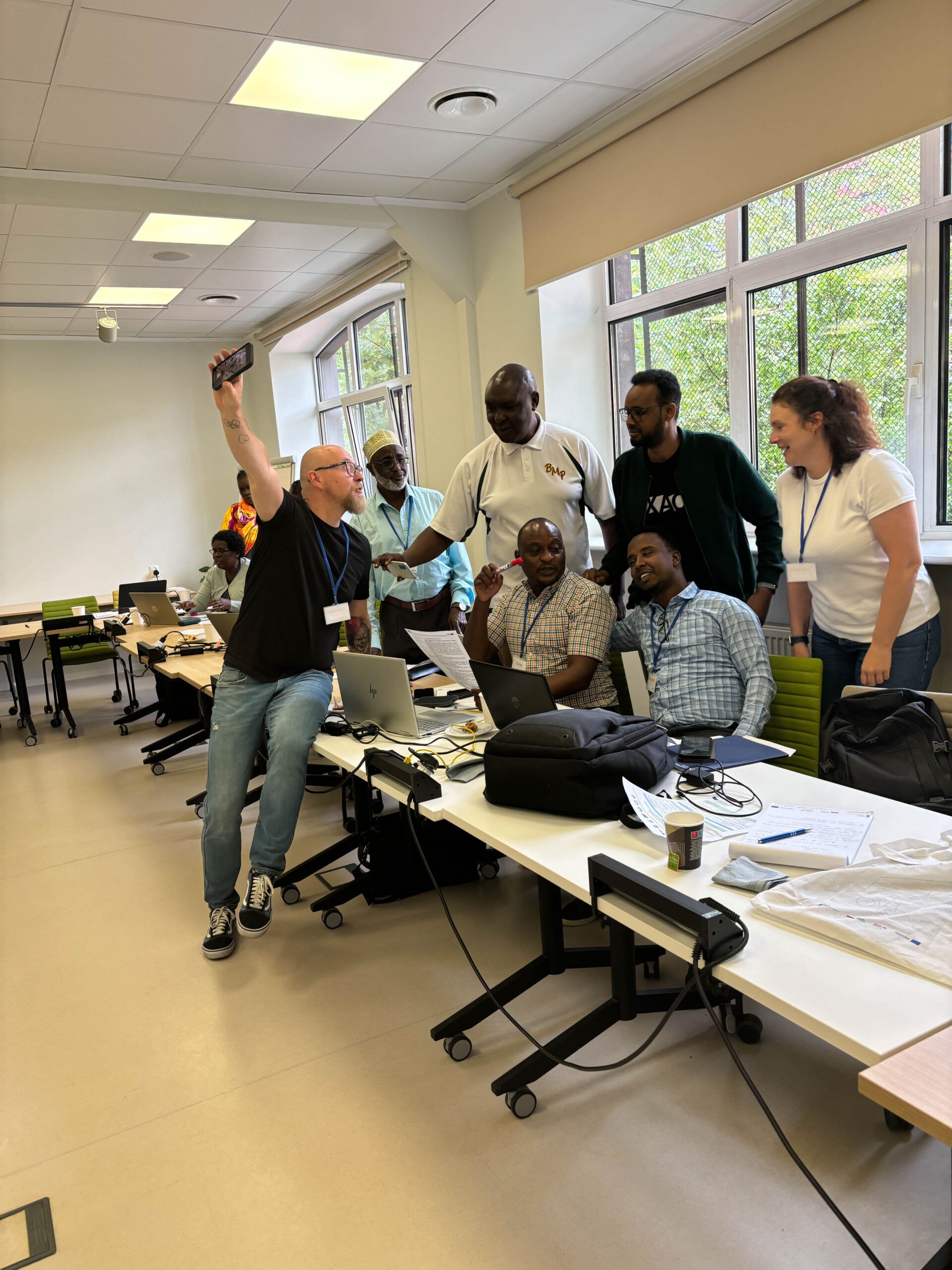 Empowering Digital Education for Migrant Communities: Highlights from the IIDEMIC Workshop in Poznań