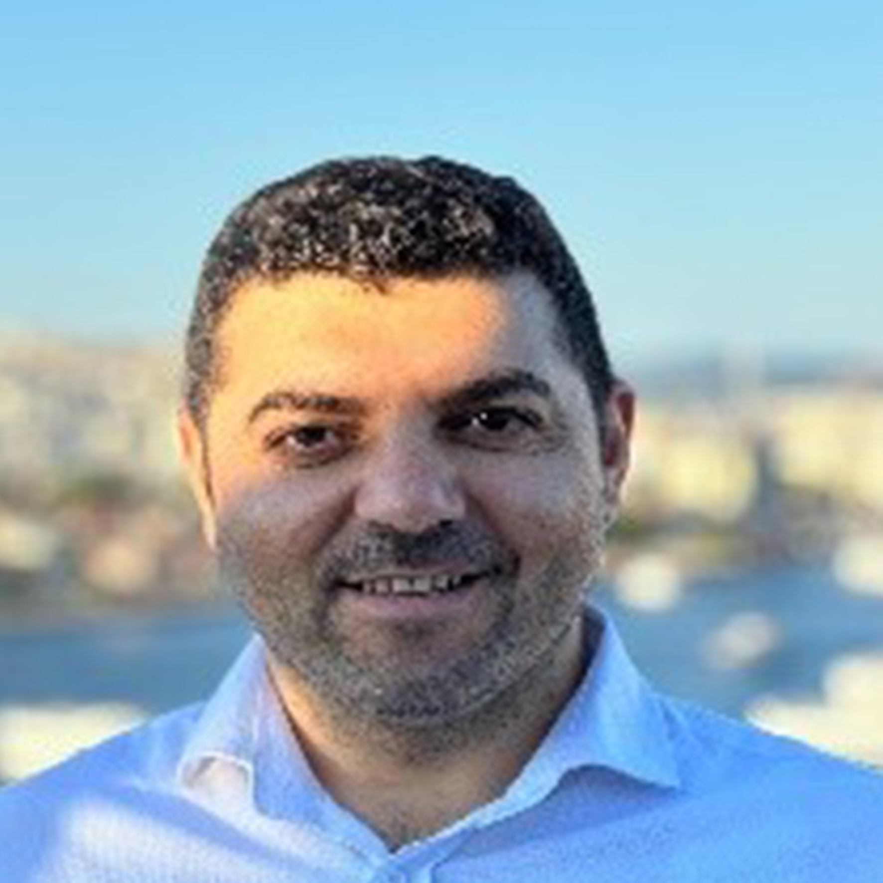 Dr.-Bunyamin-HAN-